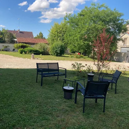 Chez Nenette * Esclavolles-Lurey