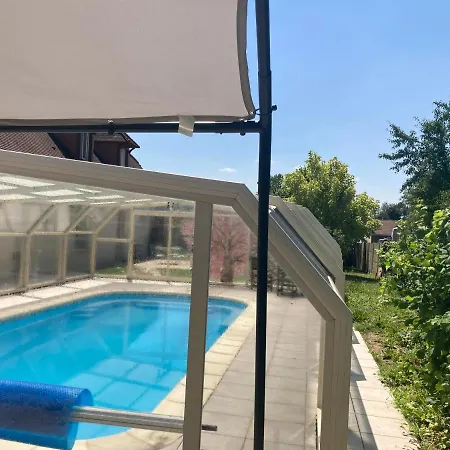 Chez Nenette * Esclavolles-Lurey